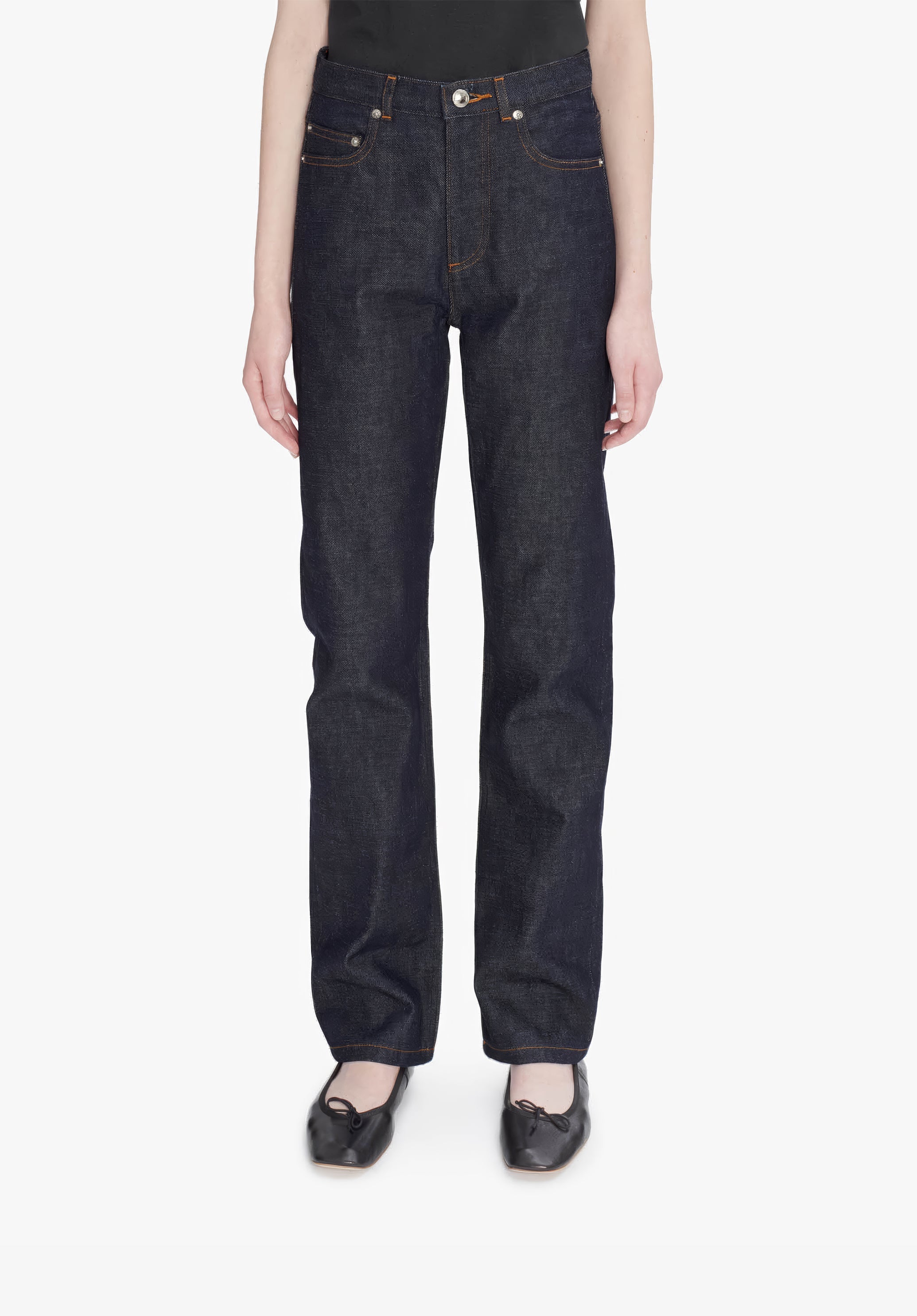 Standard Jeans