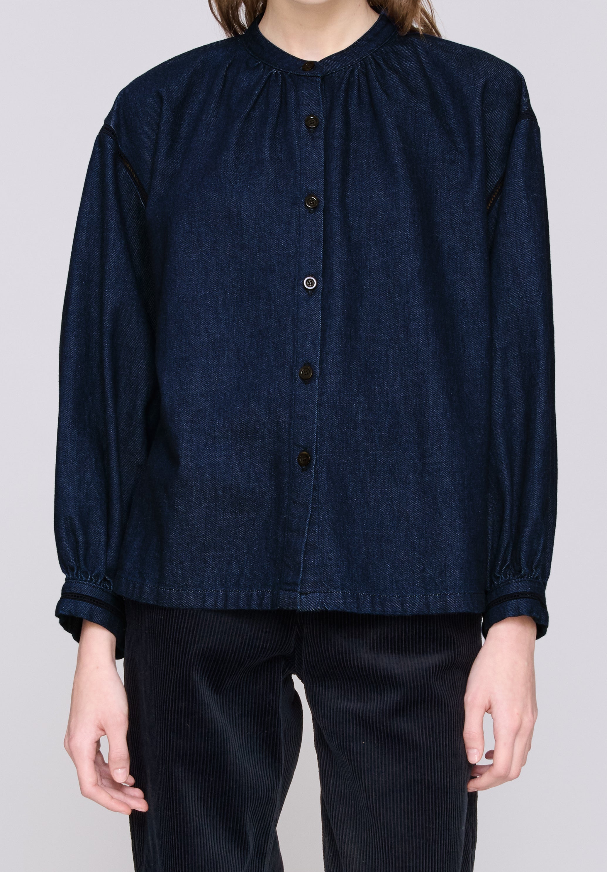 Beth blouse