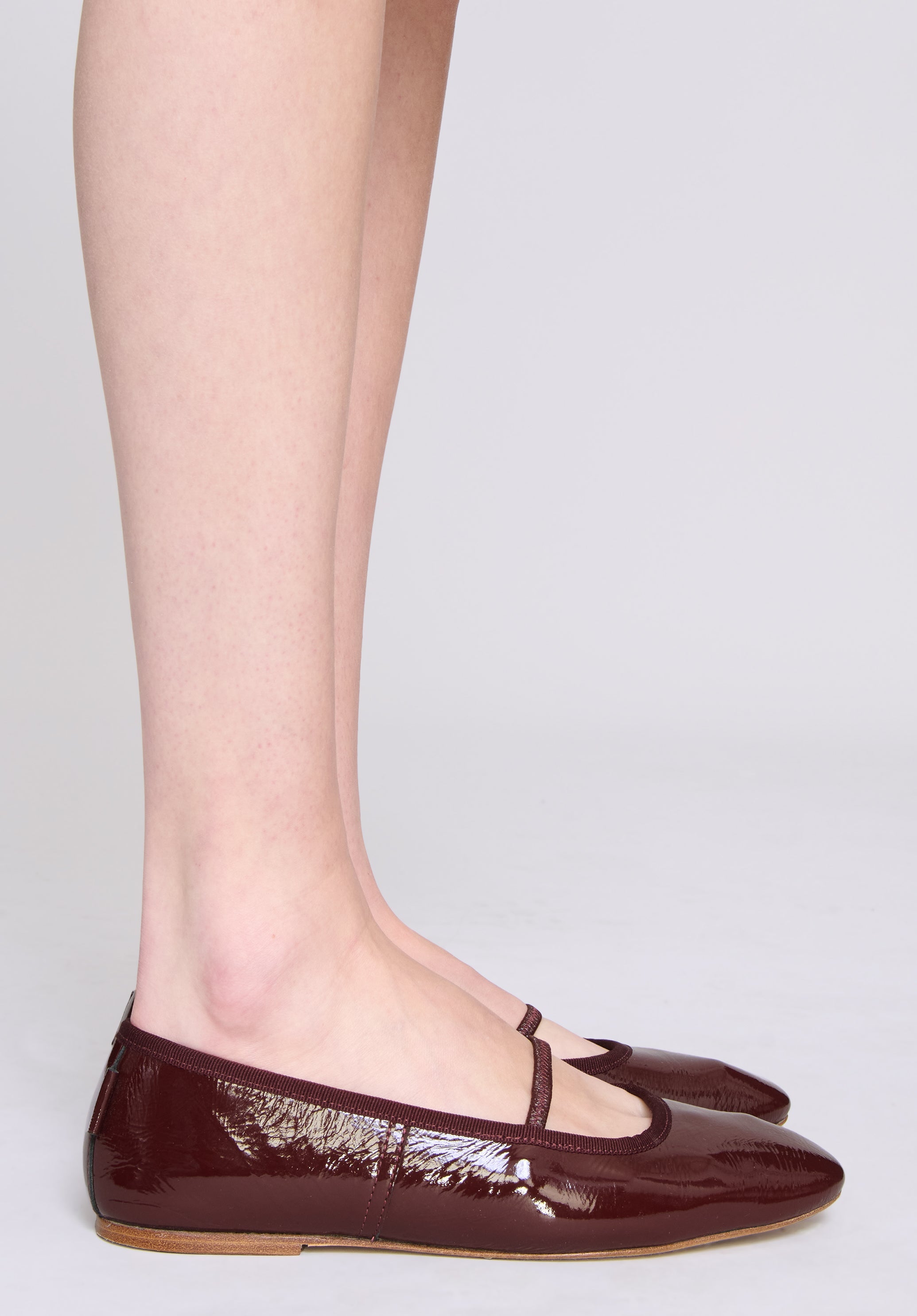 Swan ballet flats