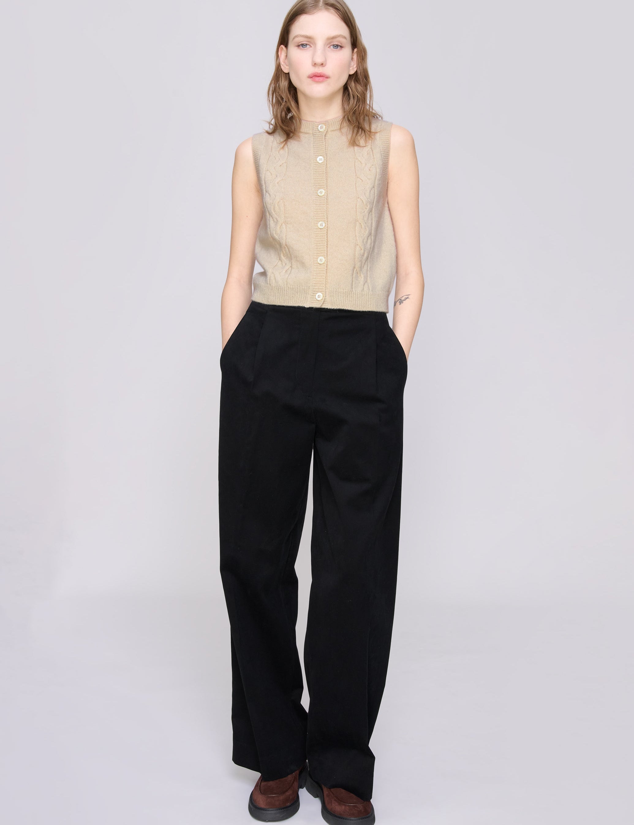 Alyson sleeveless jumper